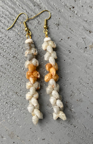 MM SALE! VERY RARE SHELLS! NIIHAU SHELL EARRING