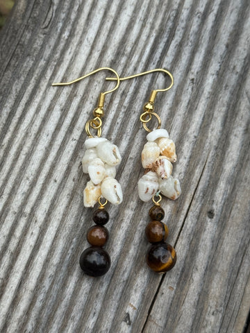 MM SALE! NIIHAU SHELL EARRING