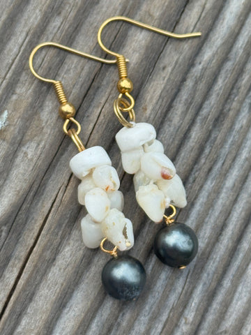 MM SALE! NIIHAU SHELL EARRING