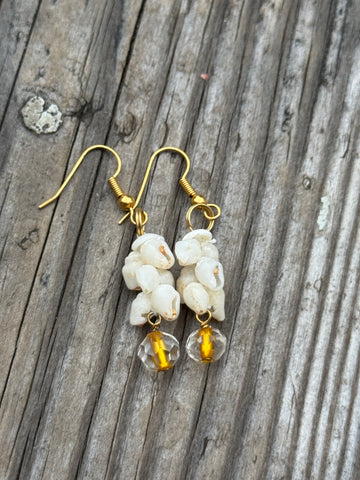 MM SALE! NIIHAU SHELL EARRING