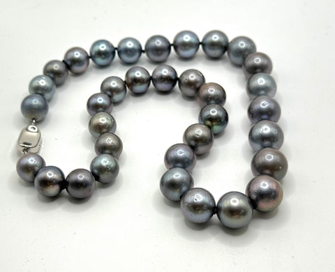 TAHITIAN PEARL NECKLACE (11-14mm)