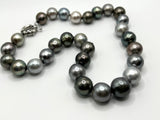 VERY LARGE TAHITIAN PEARL NECKLACE (15-17mm)