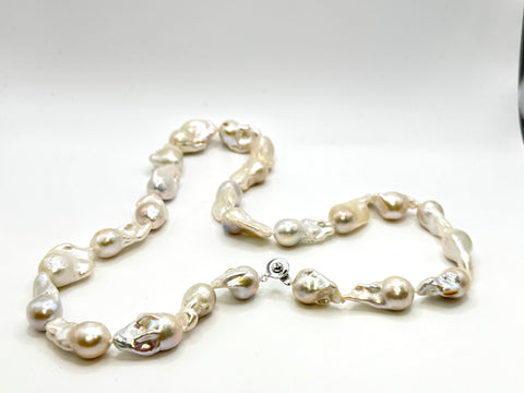 WHITE BAROQUE PEARL NECKLACE + EARRING BUNDLE $159